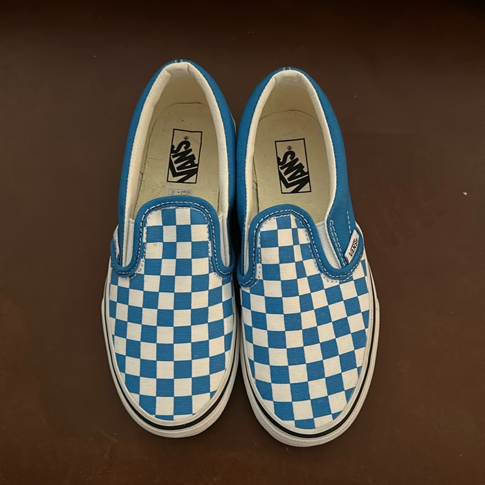 Brand New! Never worn-other than to try on